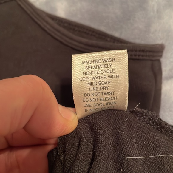 Christopher & Banks black camisole size L - Picture 5 of 7